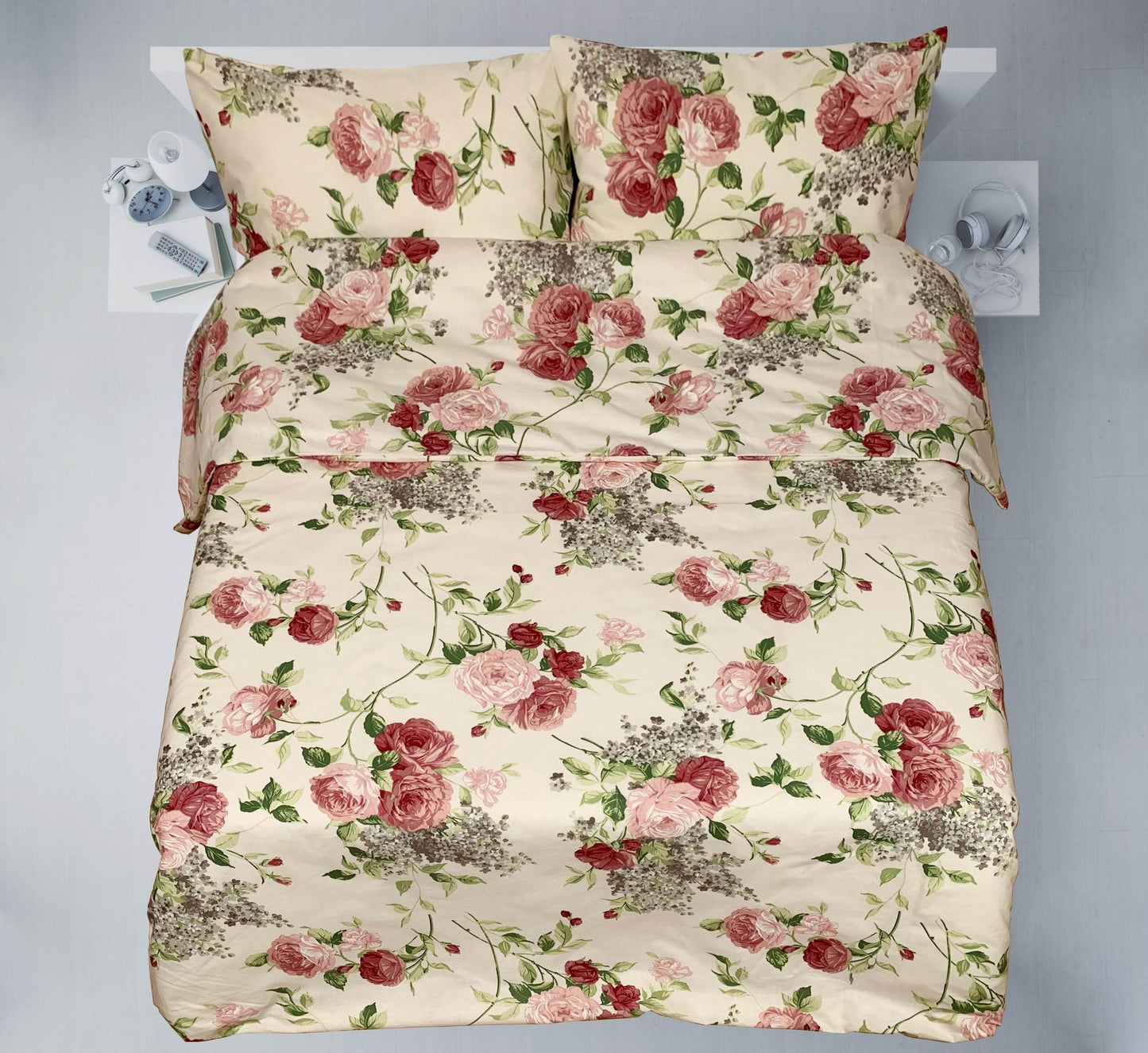 100% Kokvilnas audums - sārtās rozes 220cm 146 g/m²