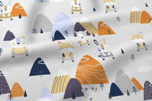 100% Kokvilnas audums - zvēri kalnos 125 g/m²