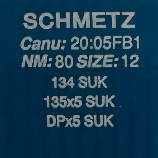 Image des aiguilles pour machines à coudre industrielles SCHMETZ DPx5 SUK – pour jersey et denim (10 pièces) – disponible chez Šarlotes audumi