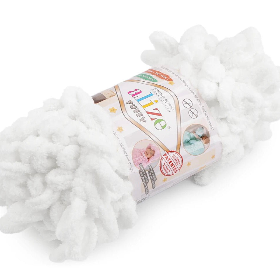 Dzija Yarn Alize Puffy - balta 9 m 100g #55