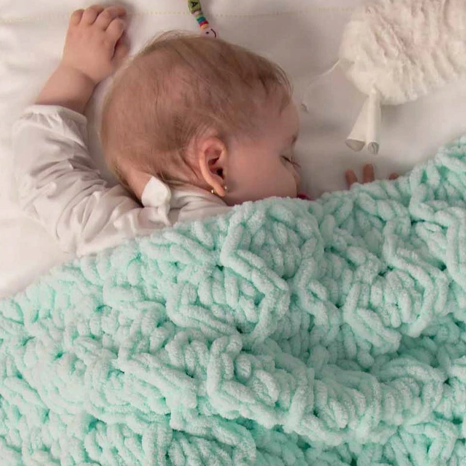 Dzija Yarn Alize Puffy - gaiši zila 9 m 100g #183