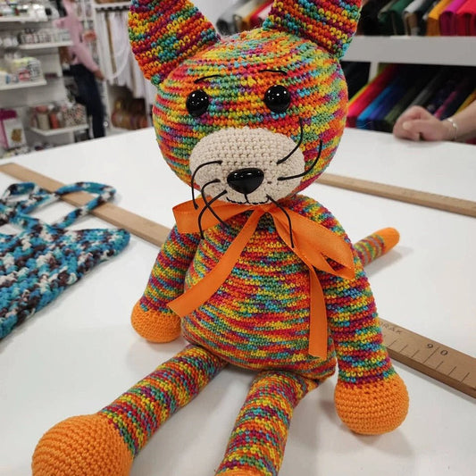 Attēls ar Dzijas Vlna Hep Tulip color - 100g / 170 m – pieejams Šarlotes audumi