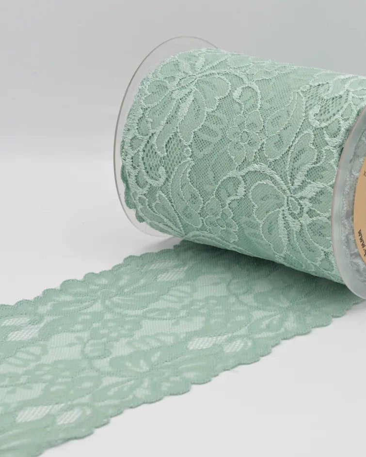 Elastīgā mežģīne - 15 cm - mint