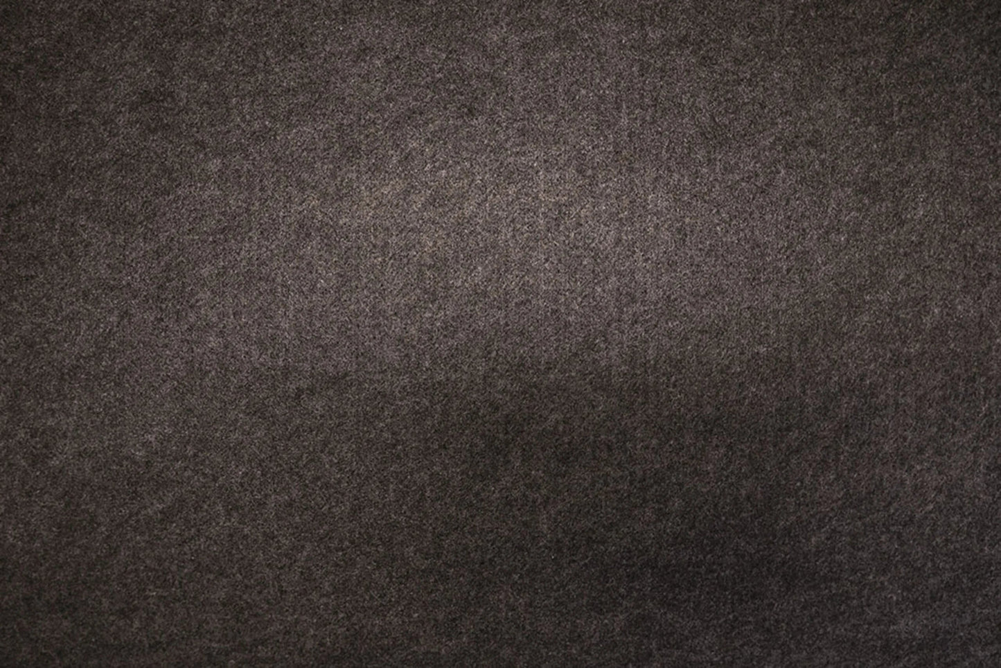 Attēls avec tissu en feutre en rouleaux, doux, 1 mm - marron foncé 220 g/m² – disponible chez Šarlotes audumi