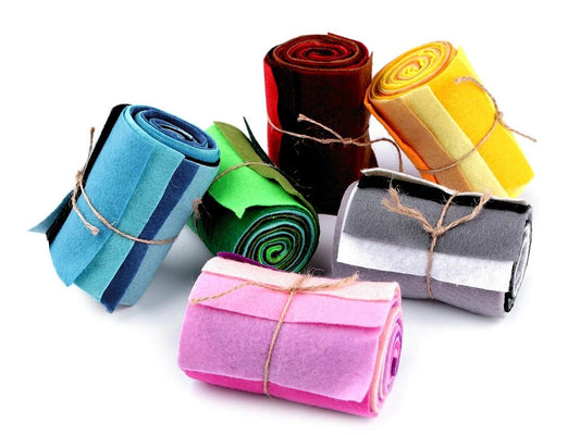 Attēls ar Filca rullītis - zilie toņi B - variants – pieejams Šarlotes audumi