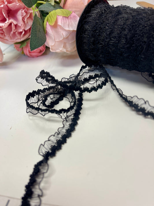 Gumija ar rišiņu - 1,6 cm melna