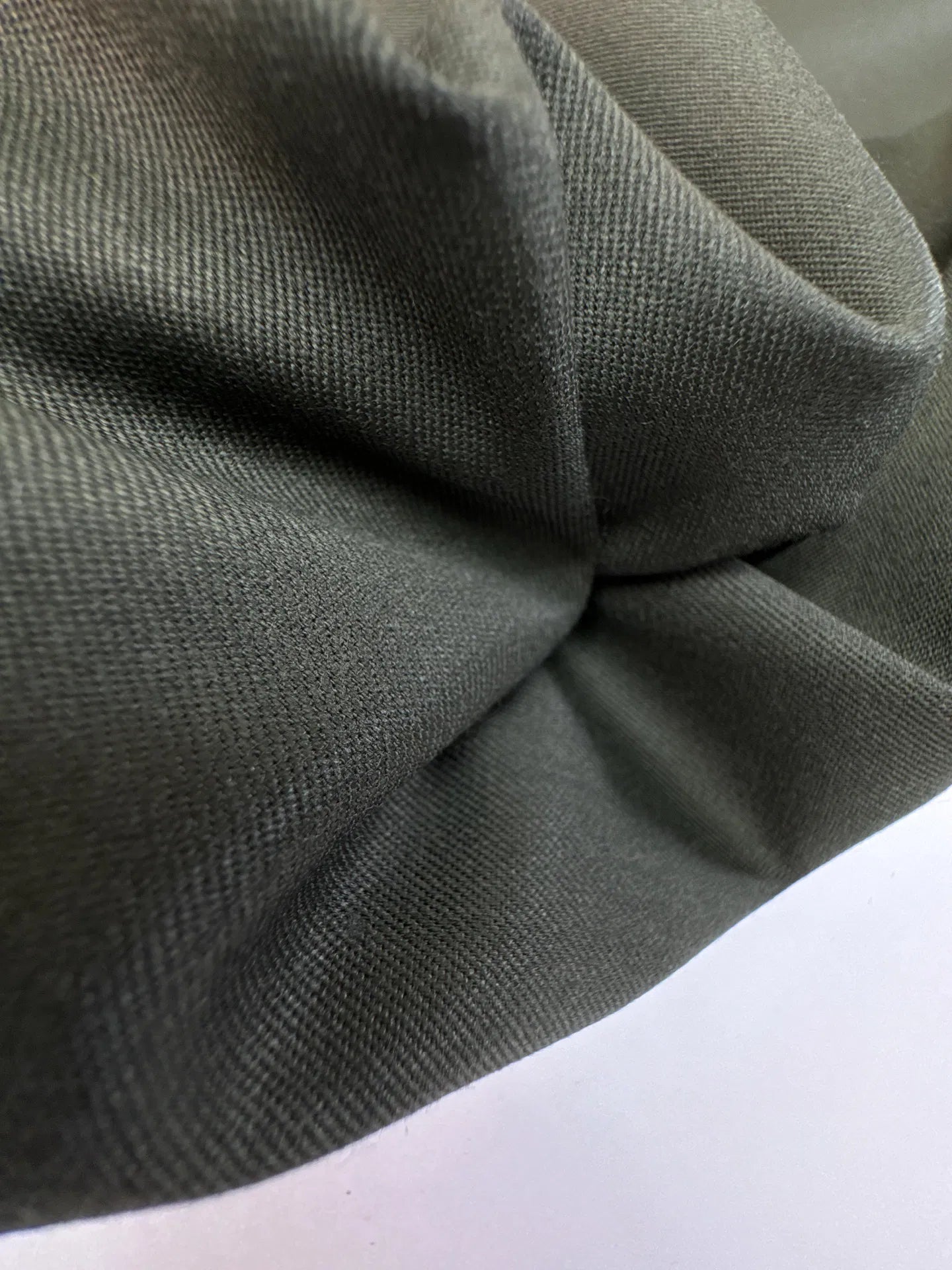 Itālijas tvila kostīmaudums | 63% vilna | 37% poliamīds | 215 g/m² | 144 cm