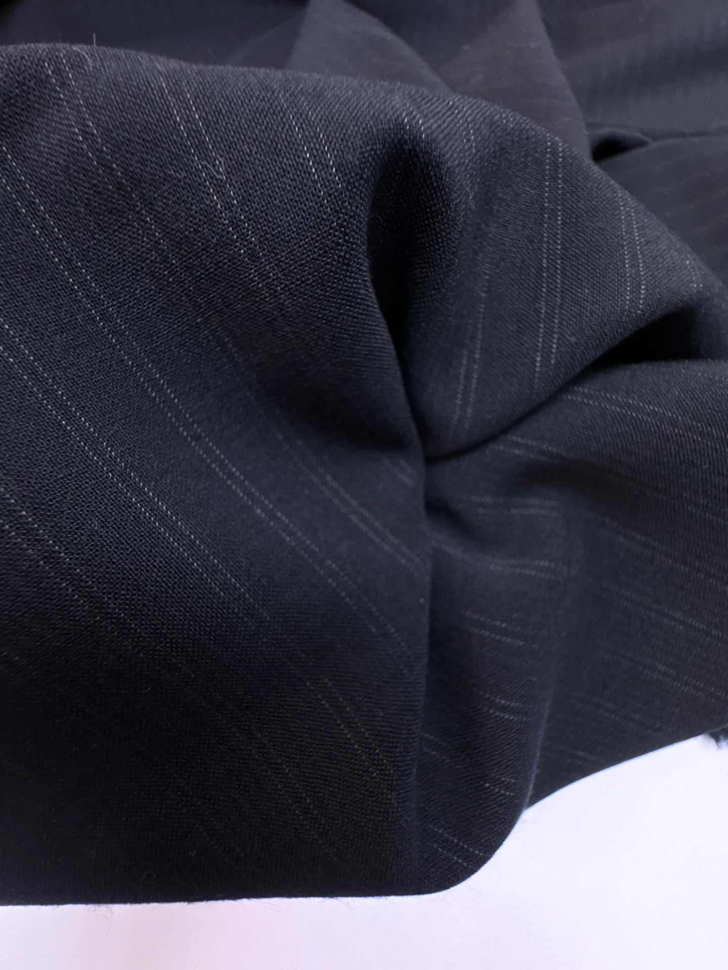 Itālijas vilnas audums | 100% vilna | 180 g/m² | 152 cm | Svītrains tumši zils