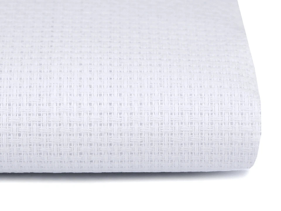 Izšūšanas audums - 46 rūtiņas/10cm - balts