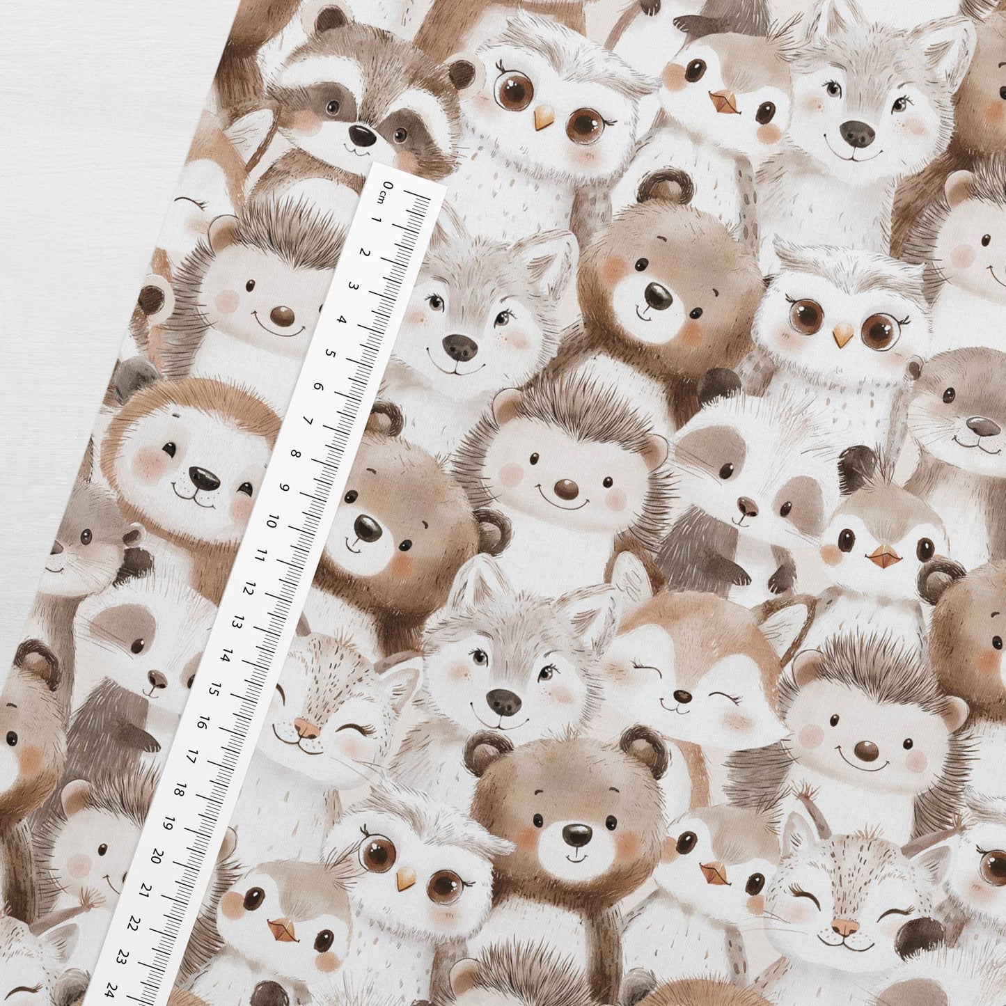 Attēls ar Kokvilnas cilpiņtrikotāža - zvēriņi brūnos toņos 250 g/m² – pieejams Šarlotes audumi