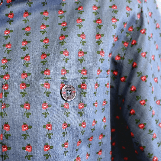 Attēls ar Metāla poga “Classic” - 16,5 vai 20,3 mm – pieejams Šarlotes audumi