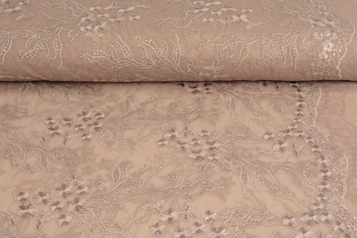 Mežģīņu audums|Izšūts tills 160 g/m² - kapučino tonis