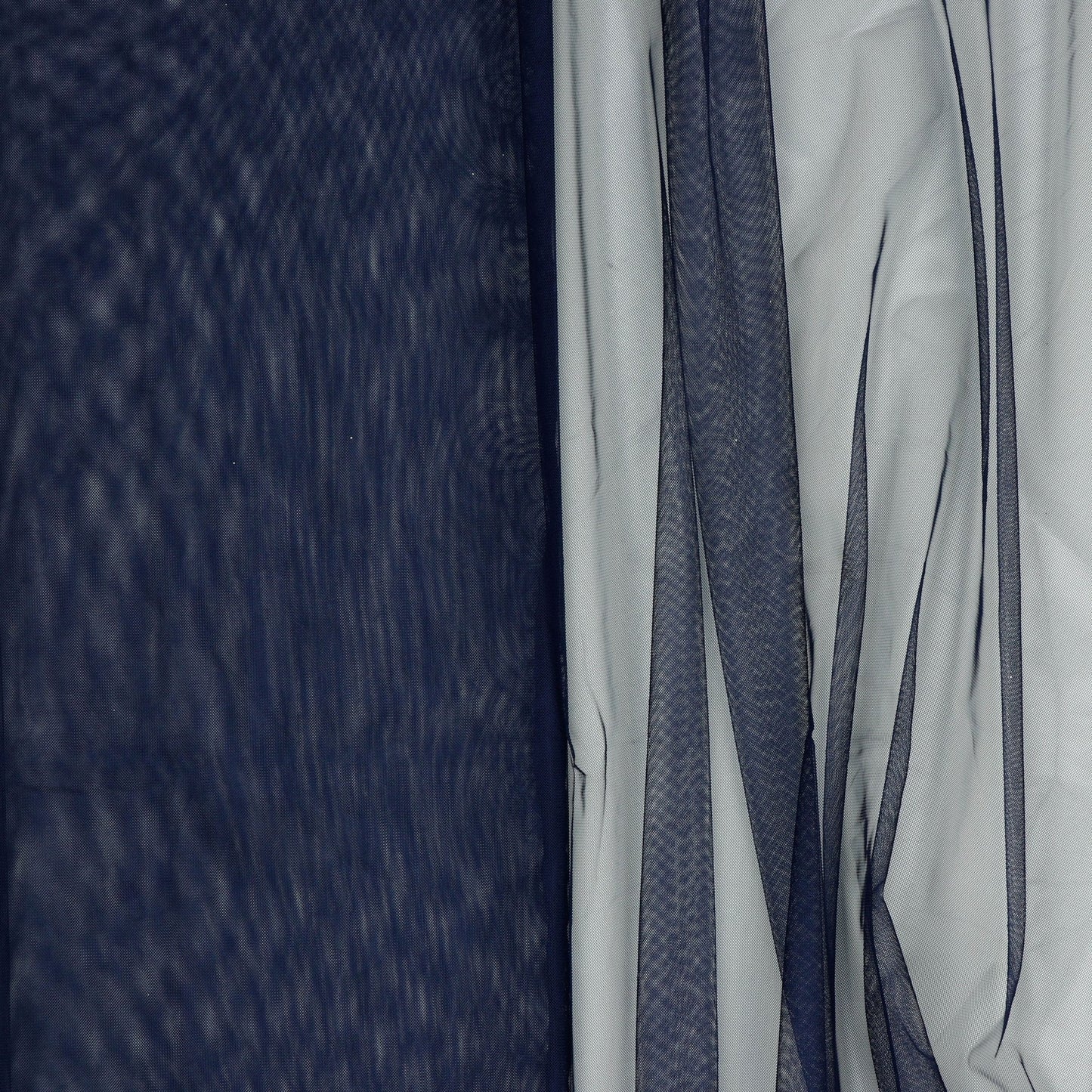 Mīkstais tills - tumši zils 25 g/m²