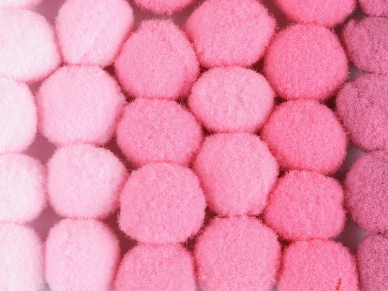 Pomponu komplekts Ø20 mm | 30 gab. | dažādu krāsu varianti