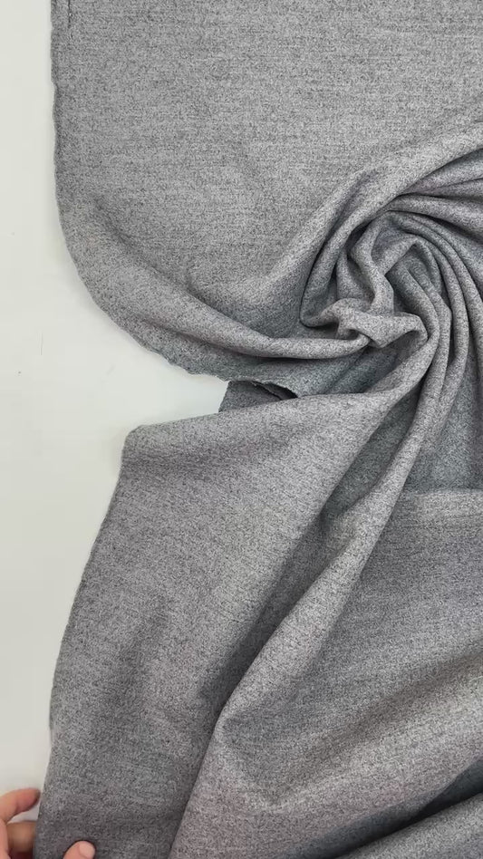 Itālijas trikotāžas audums | 87% vilna | 8% poliesters | 5% elastāns | 430 g/m² | 120 cm