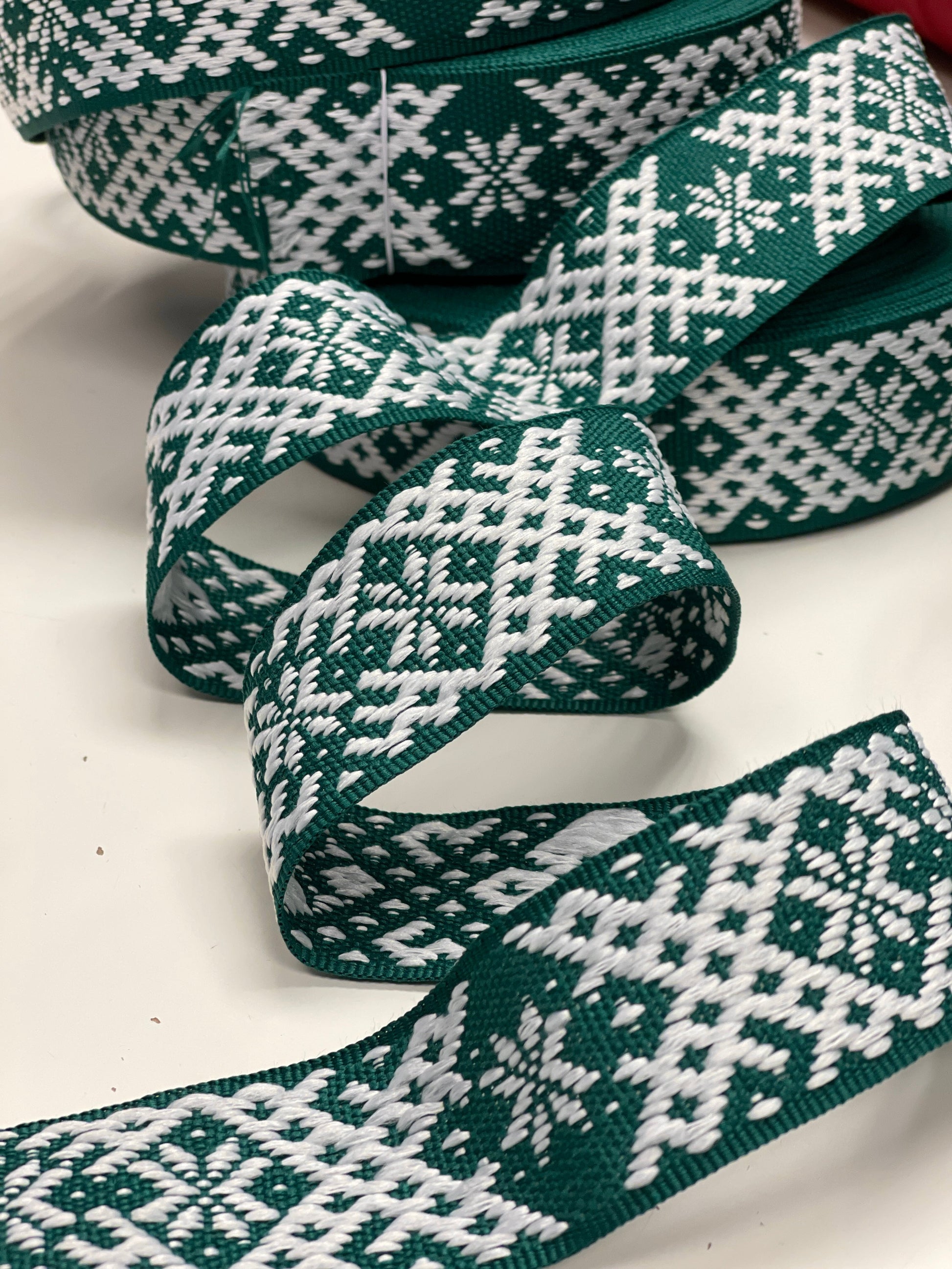 Tautiskā lente, josta 40mm - zaļa - LV