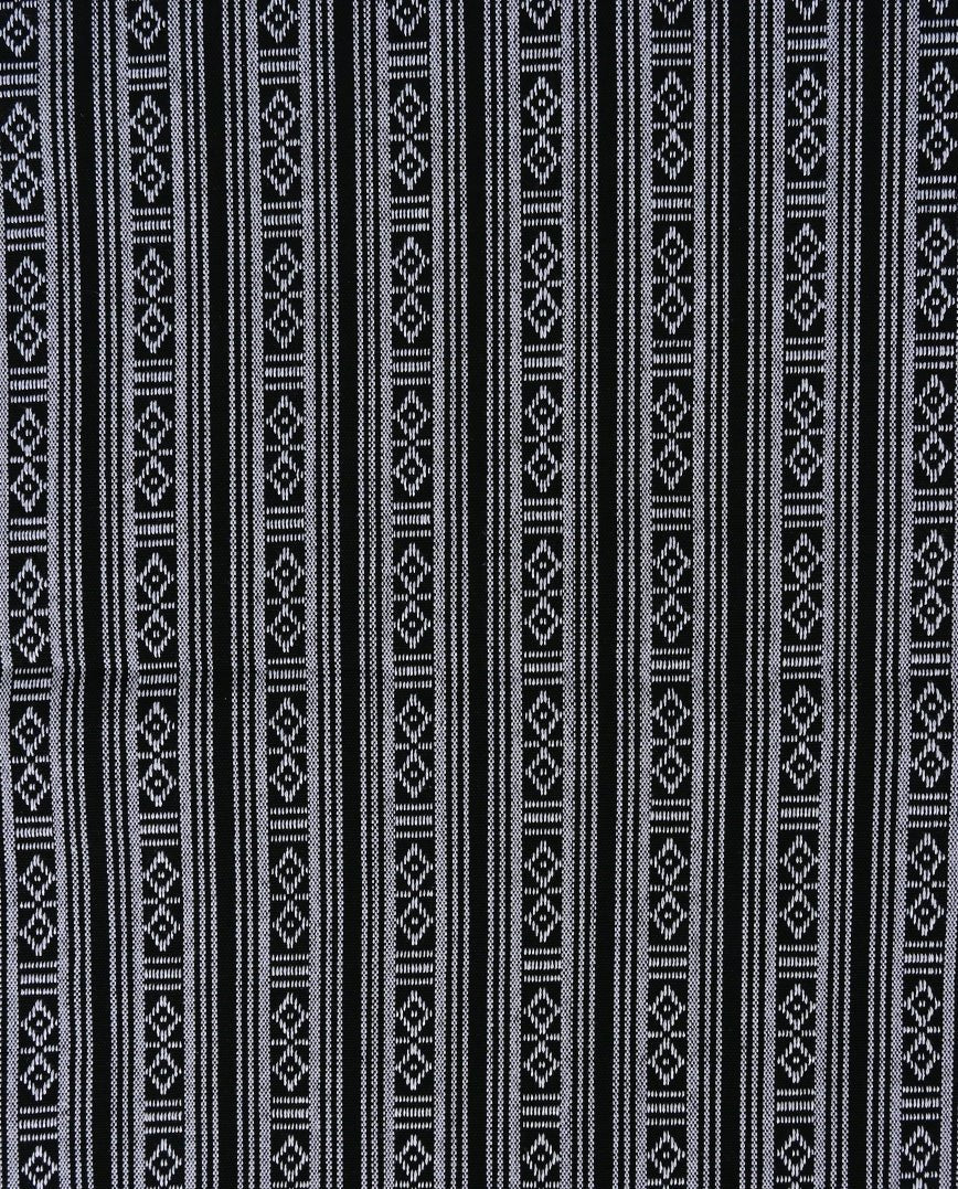 Attēls ar Tautiska raksta audums - melns ar baltu 200 g/m² – pieejams Šarlotes audumi