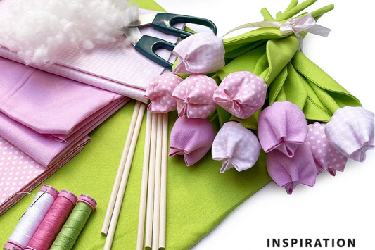 100% Kokvilnas audums-baltas pumpiņas uz rozā fona (4 mm) 130 g/m²