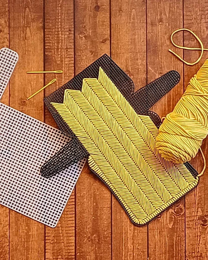 Plastmasas kanva somiņu izgatavošanai | 27 × 15 × 7 cm | Ciets režģis | 1.4 mm biezums