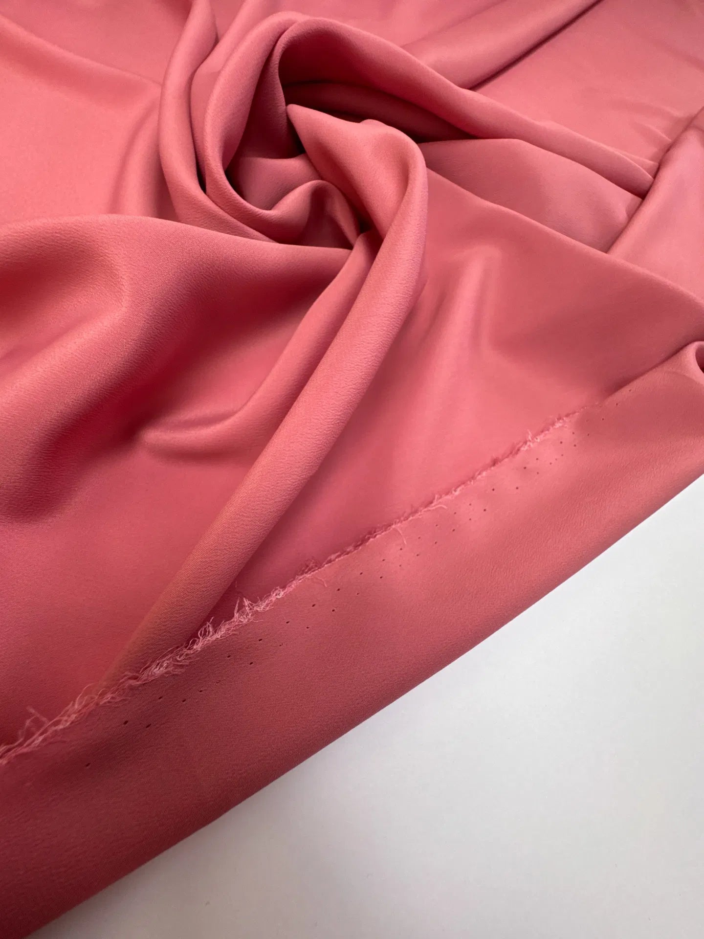 Zīda audums - korāļļu tonis 75 g/m²