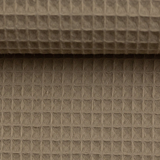 Vafeļaudums-gaiši brūns 230 g/m²