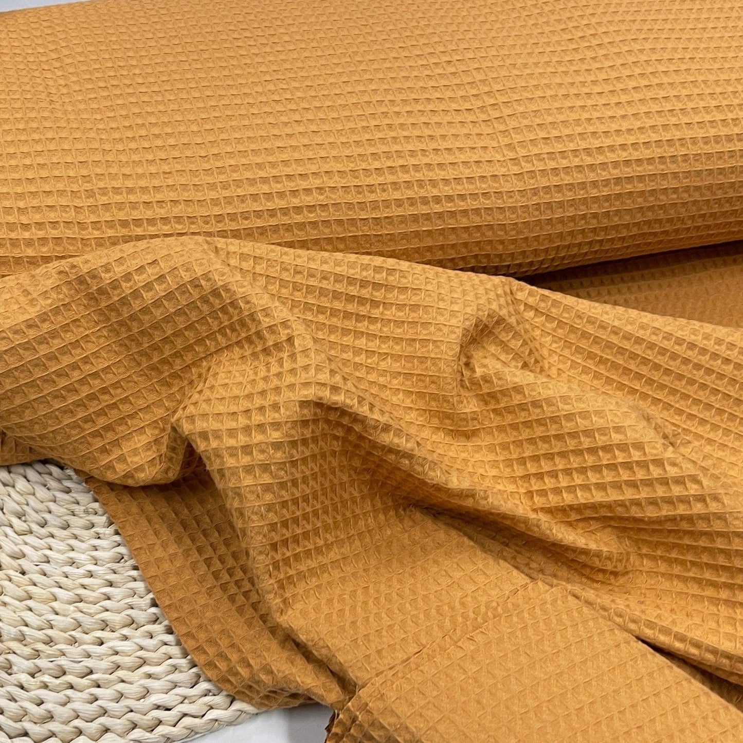 Vafeļaudums-sinepju dzeltens (Oker) 230 g/m²