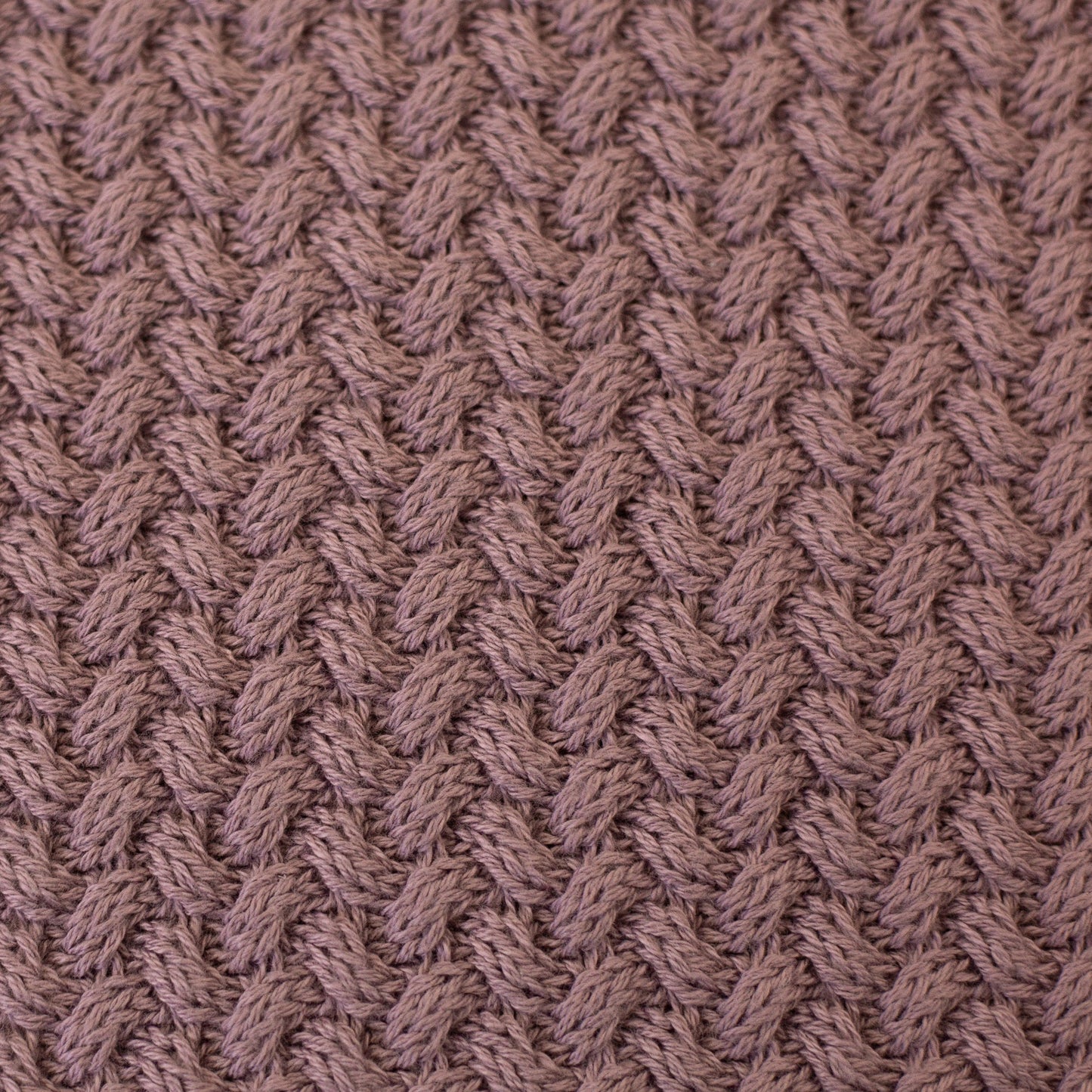 Attēls ar 100% kokvilnas adījums - rožu tonis 525 g/m² – pieejams Šarlotes audumi