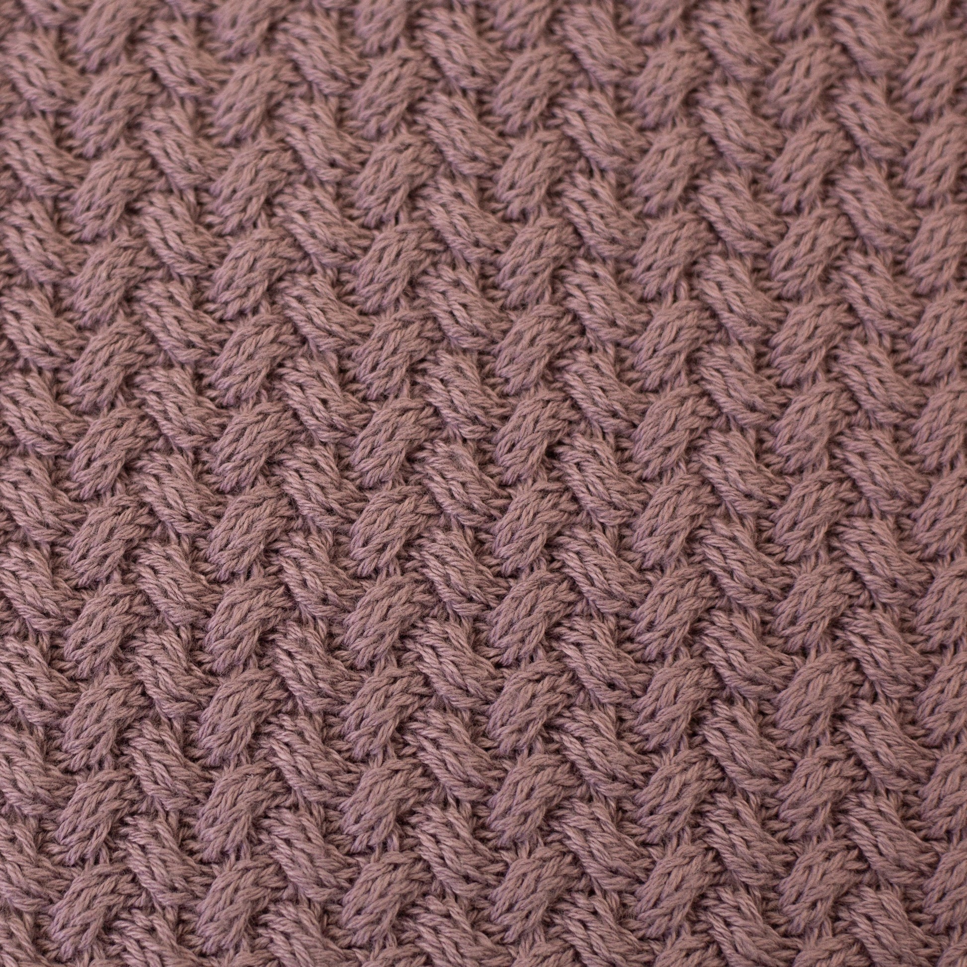 Attēls ar 100% kokvilnas adījums - rožu tonis 525 g/m² – pieejams Šarlotes audumi