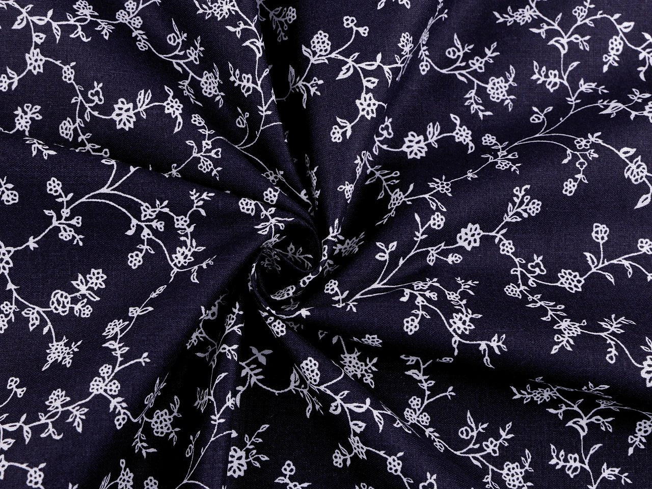 Attēls ar 100% Kokvilnas audums - baltas ziedošas stīgas uz tumši zila 125 g/m² – pieejams Šarlotes audumi