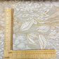 100% Kokvilnas audums - bēšs un balts raksts 220cm 146 g/m²