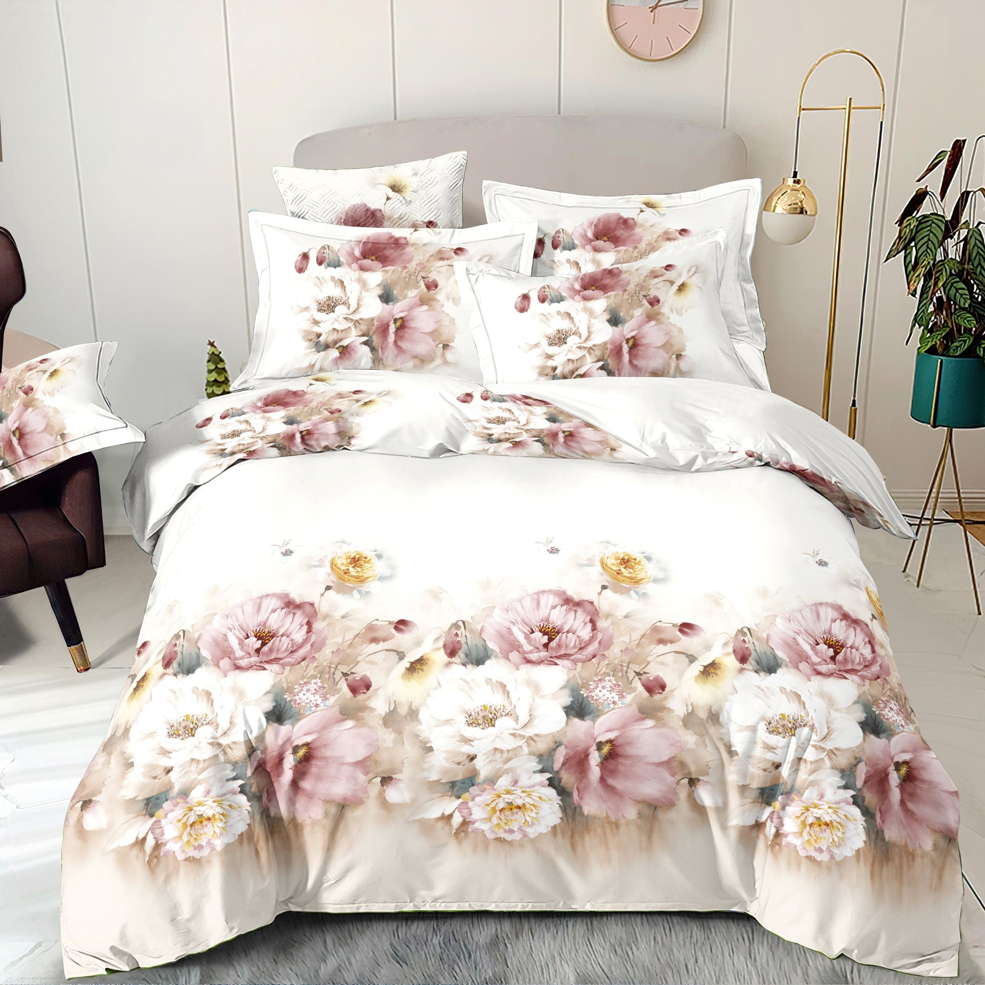 Image of 100% cotton fabric - romantic powder pink flowers, 220 cm, 130 g/m² – available at Šarlotes audumi