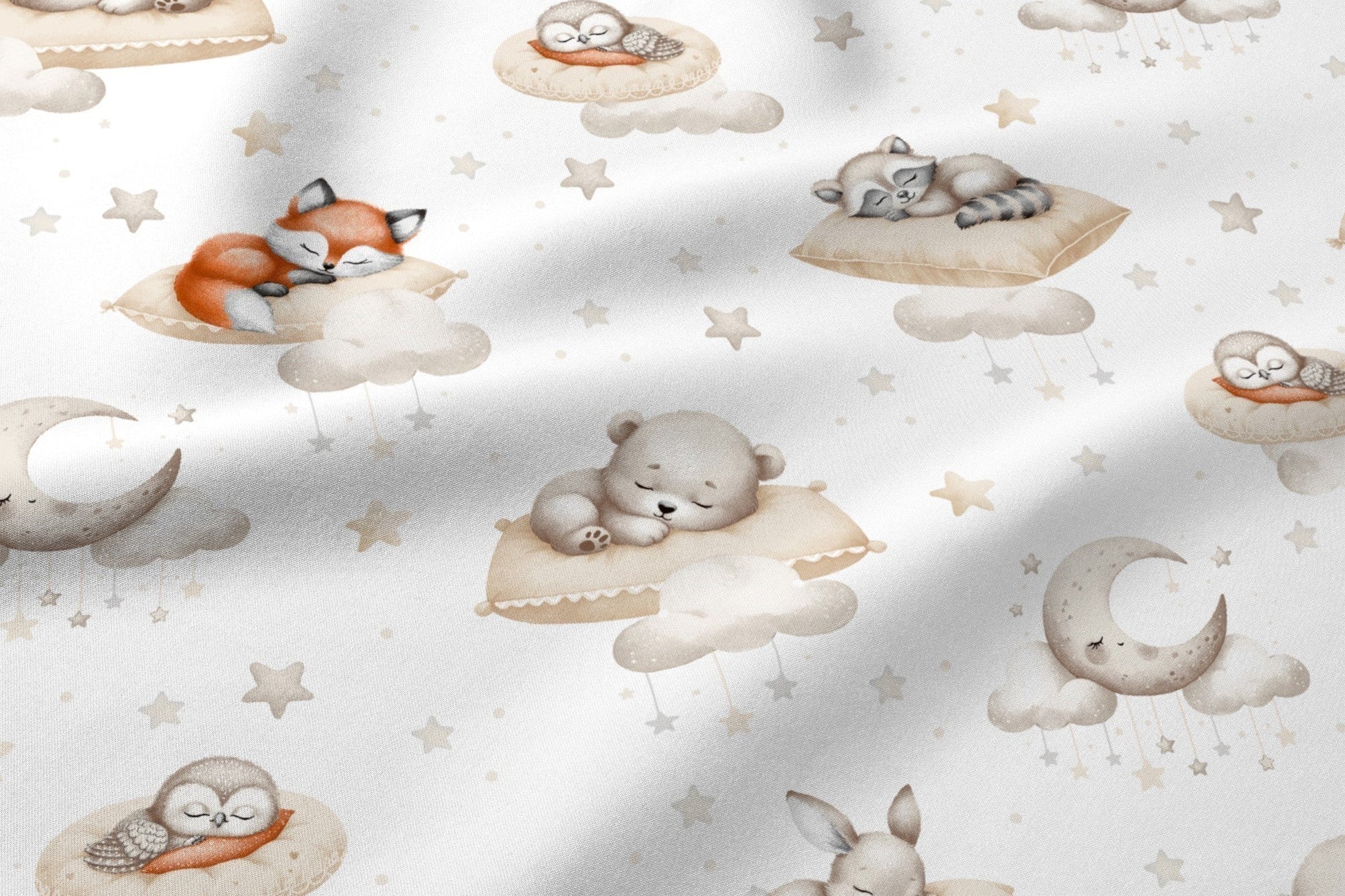 Attēls ar 100% Kokvilnas audums - saldi sapnīši lācīšiem uz balta 125 g/m² – pieejams Šarlotes audumi