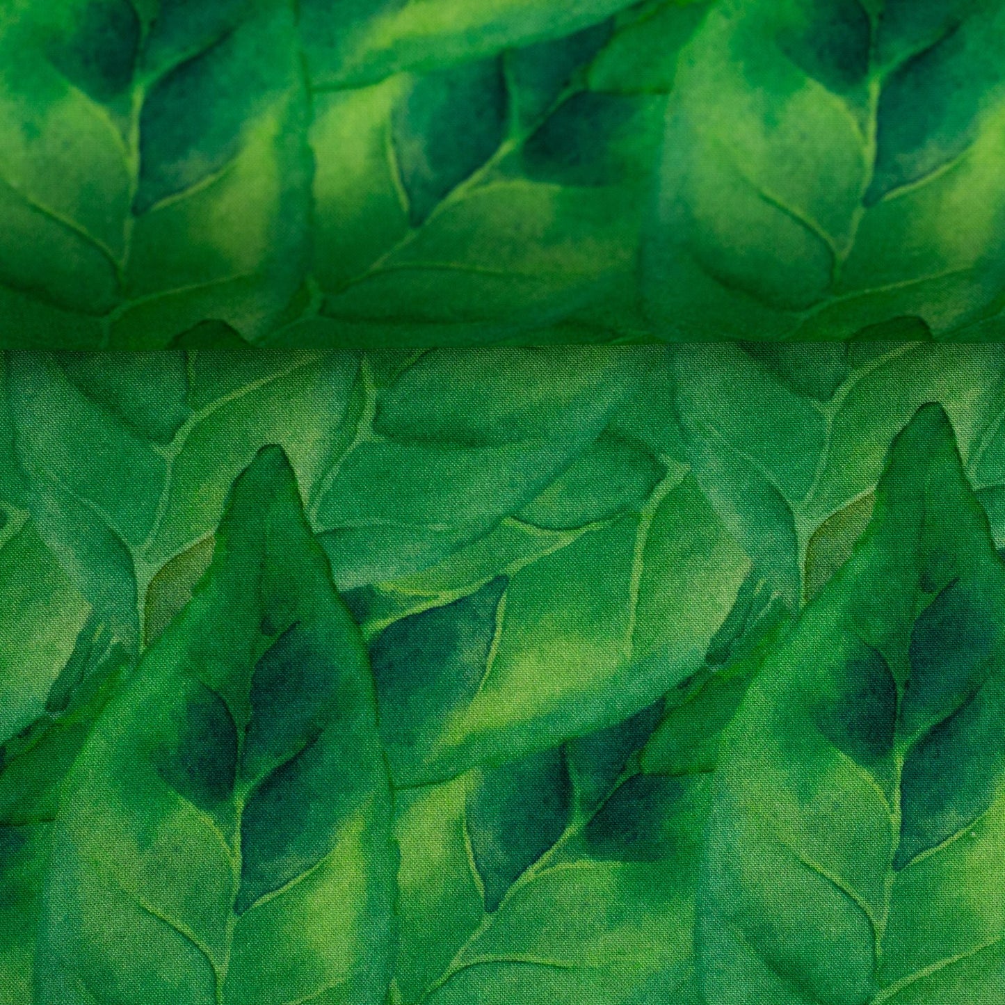 Attēls ar 100% Viskozes audums - smaragda lapotne 125 g/m² – pieejams Šarlotes audumi