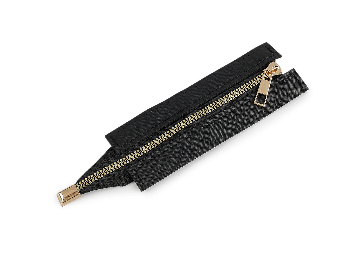 Bag zipper with faux leather trim – black