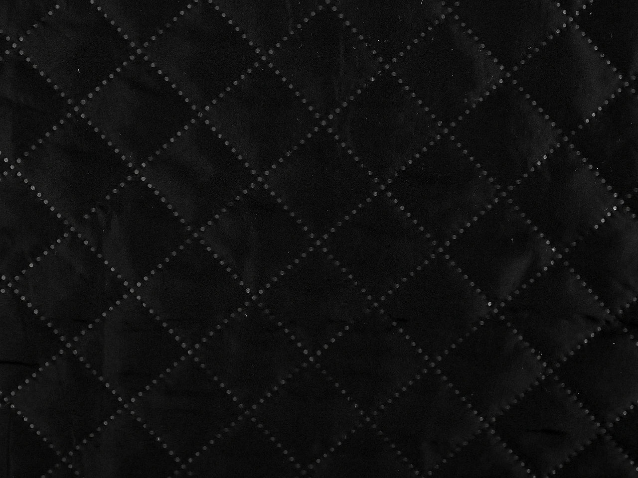 Siltinātā stepētā odere-melna 105 g/m²