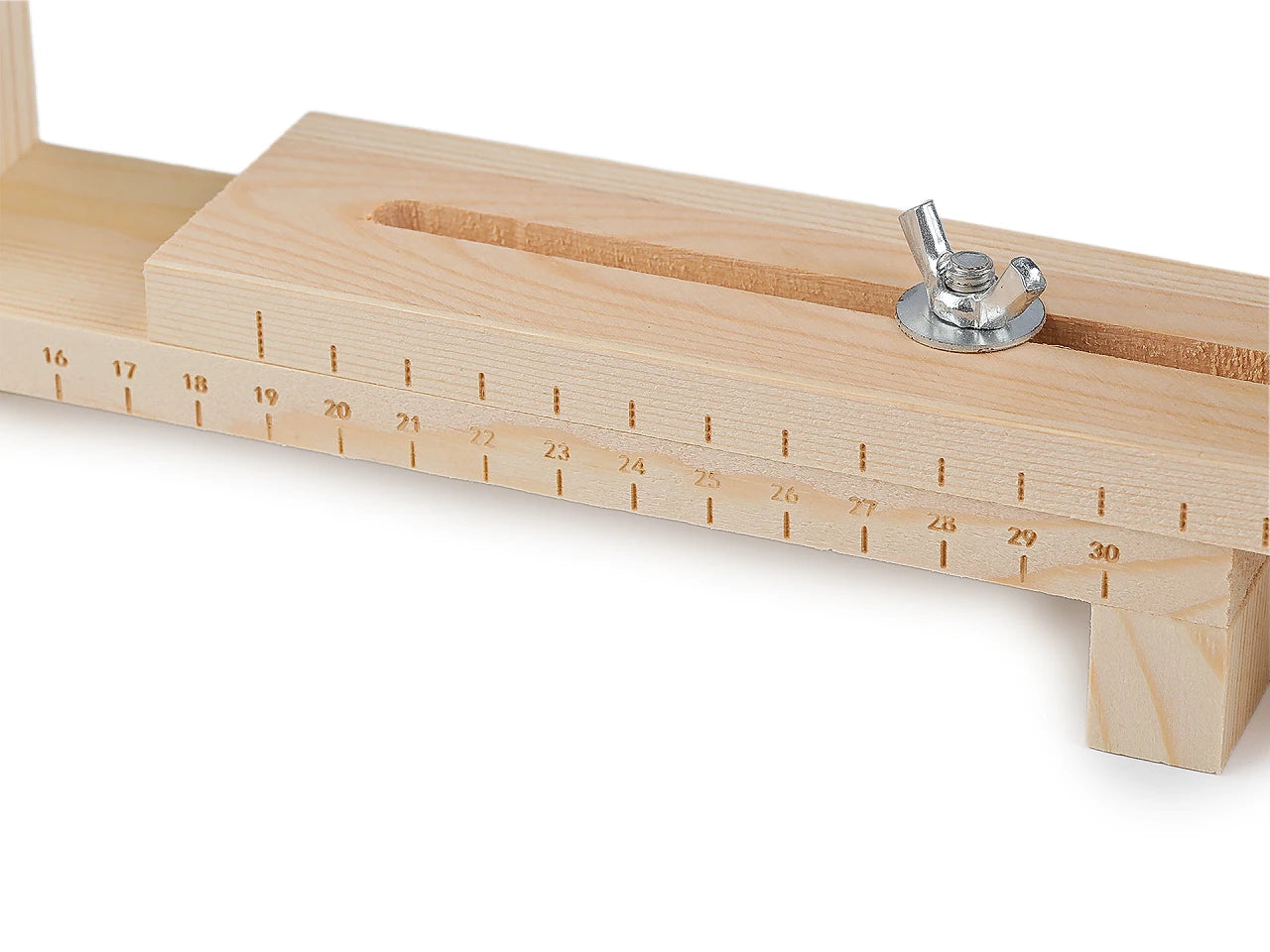 Koka stelles aproču aušanai