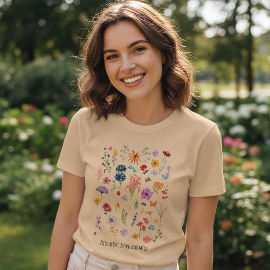 Organiskās kokvilnas T-krekls “Ziedi brīvi.Dzīvo drosmīgi”