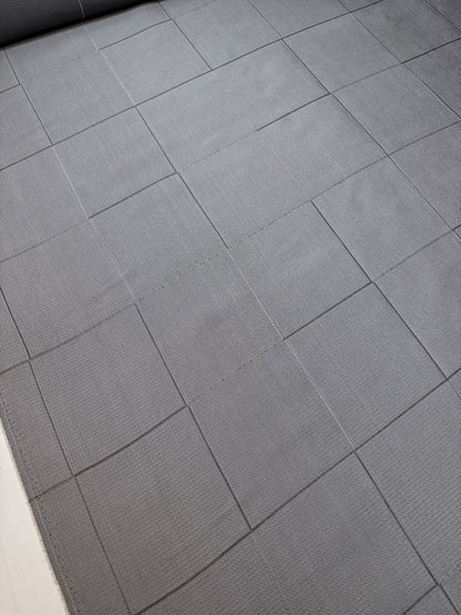 Italian viscose and silk fabric in gray checkered pattern – 120 g/m²
