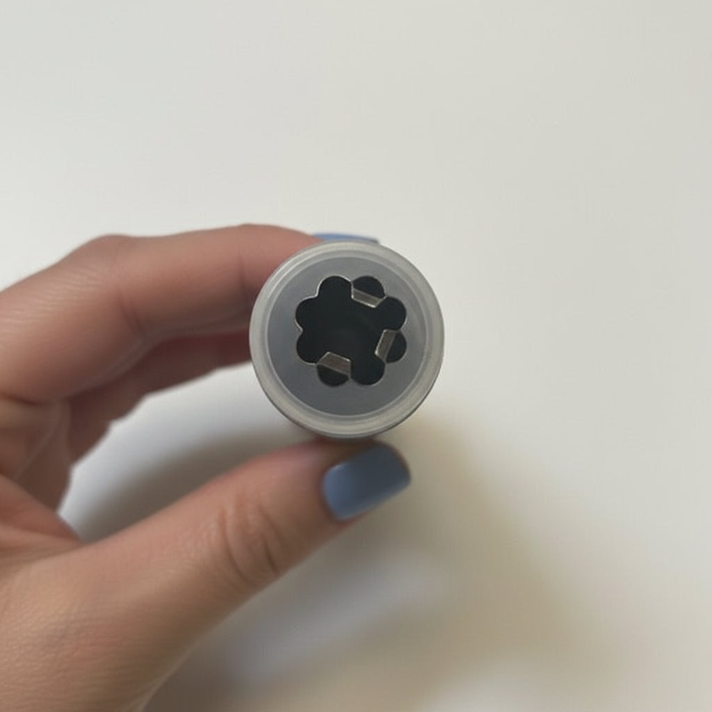 Dekoratīva poga 19 mm-melna puķīte