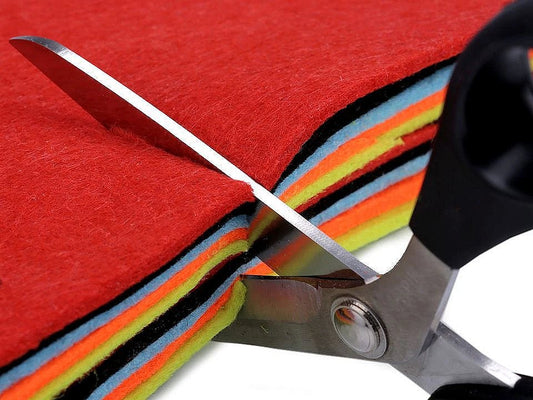 Image de ciseaux de tailleur 28 cm – ciseaux à tissu professionnels – disponibles chez Šarlotes audumi