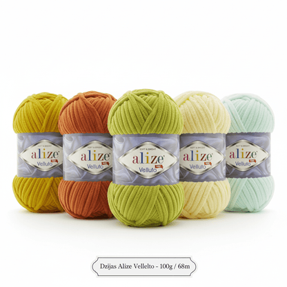 Image avec le fil Alize Velluto - 100g / 68m – disponible chez Šarlotes audumi