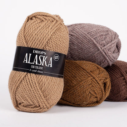 Image avec la laine DROPS Alaska - 50 g / 70 m – disponible chez Šarlotes audumi