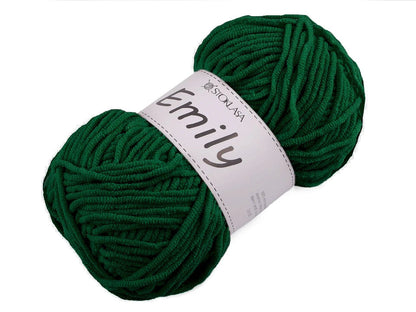 Image de Dzijas Emily - fil peluche - 100 g / 120 m – disponible chez Šarlotes audumi
