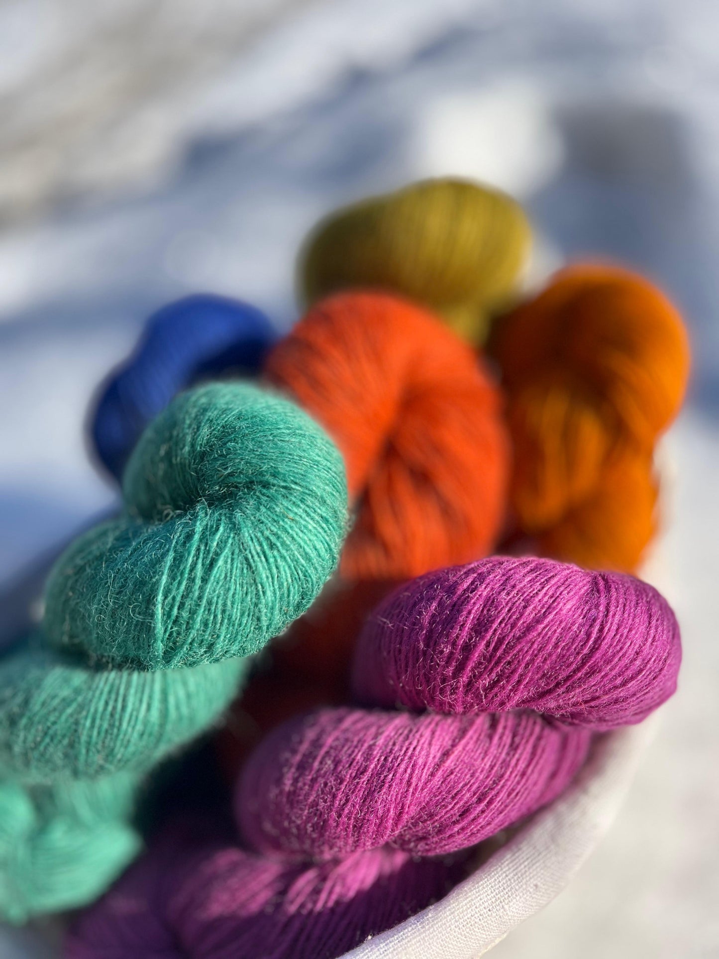 Attēls ar Dzijas Pāces vilnas fabrika 100% Merino - 100 g / 470 m – pieejams Šarlotes audumi