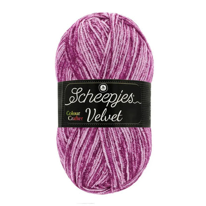 Image du fil Scheepjes Colour Crafter Velvet - 100g / 300m – disponible chez Šarlotes audumi