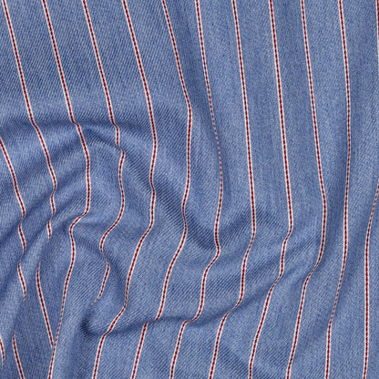 Image de tissu denim rayé 190 g/m² – disponible chez Šarlotes audumi