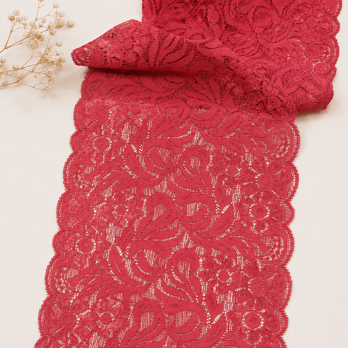 Image of elastic lace 16 cm, red – available online at Šarlotes audumi