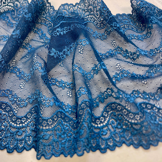 Image de dentelle élastique 20 cm - bleu foncé – disponible chez Šarlotes audumi