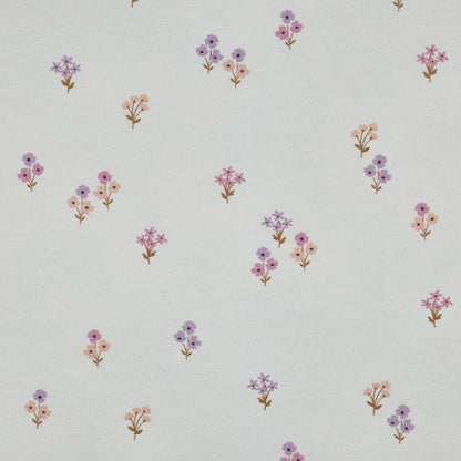 Flanelle à fleurs 165 g/m² – disponible chez Šarlotes audumi