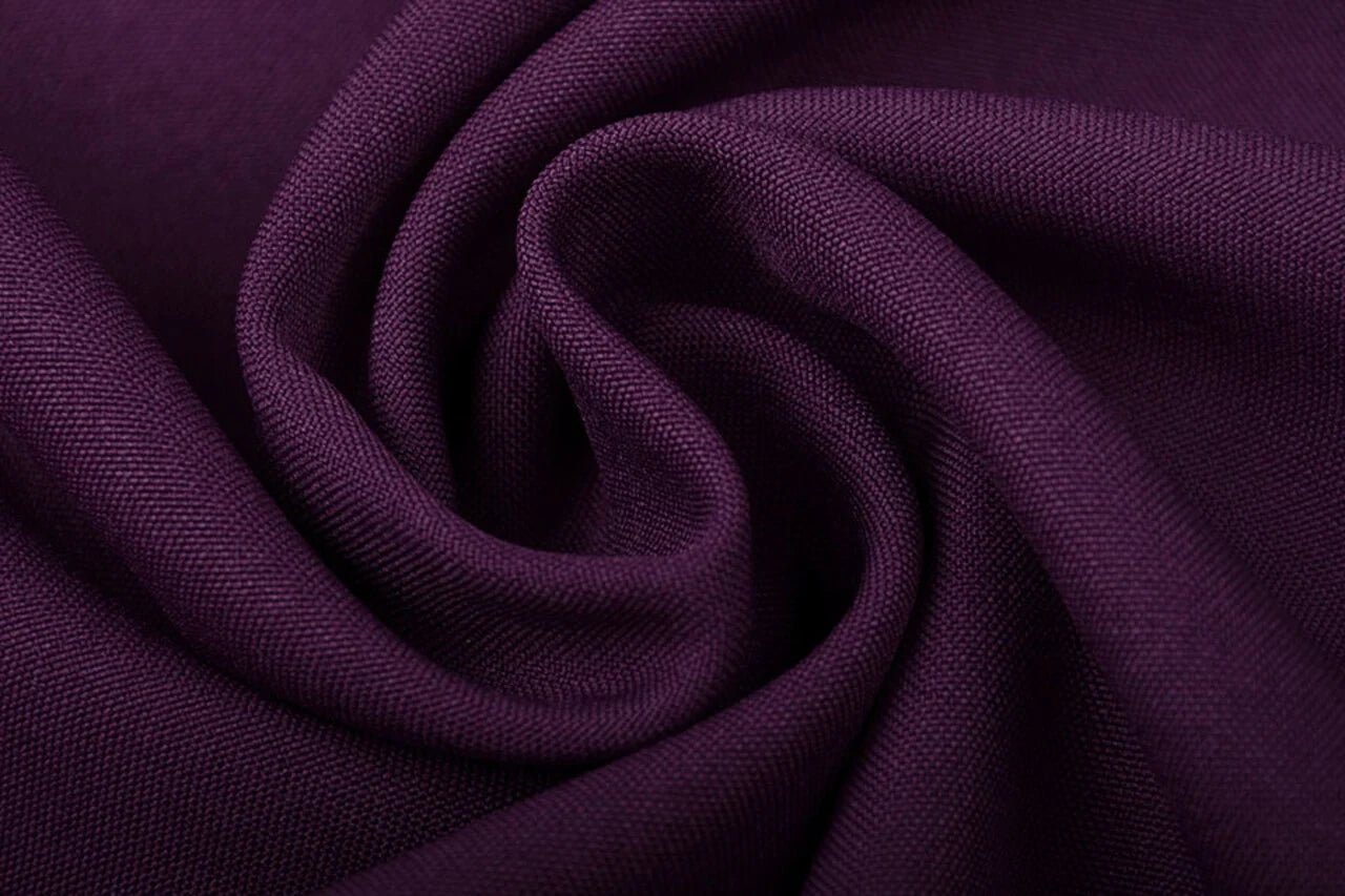 Attēls ar Gabardīns-tumši lillā 180 g/m² – pieejams Šarlotes audumi